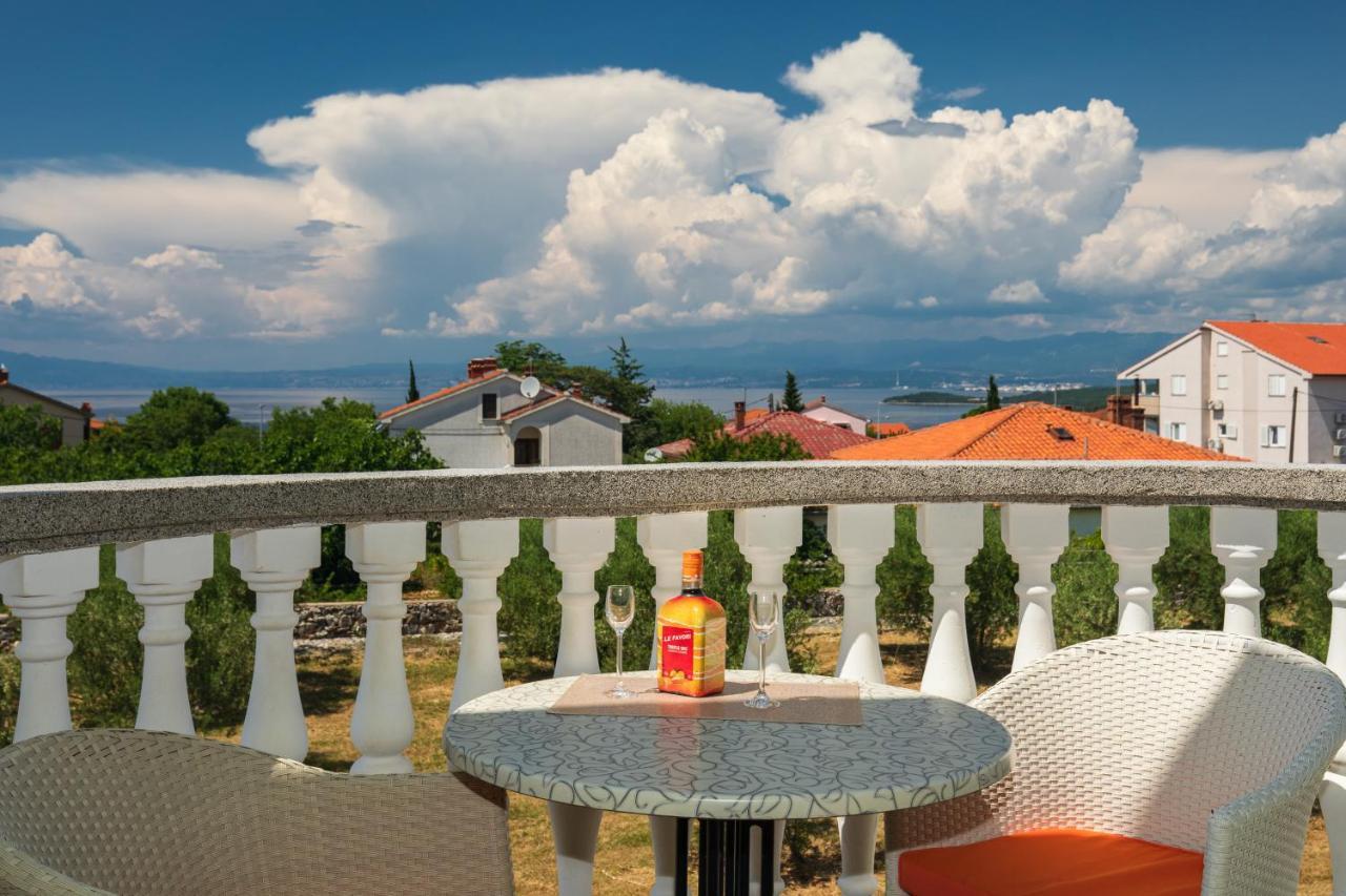 Vila Panorama Malinska Exterior foto